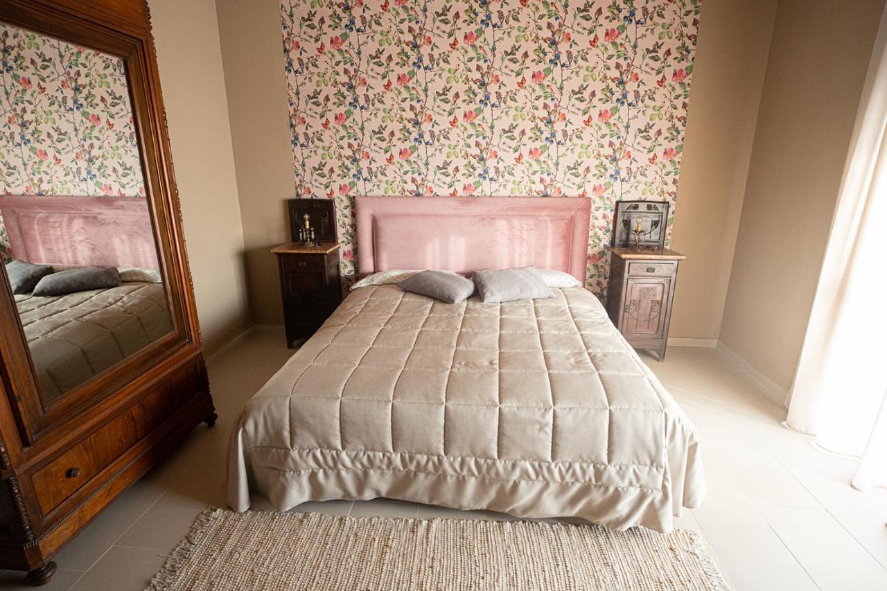 Bed and Breakfast Ca'Du Lin - Jacuzzi Cisterna dʼAsti Exterior foto